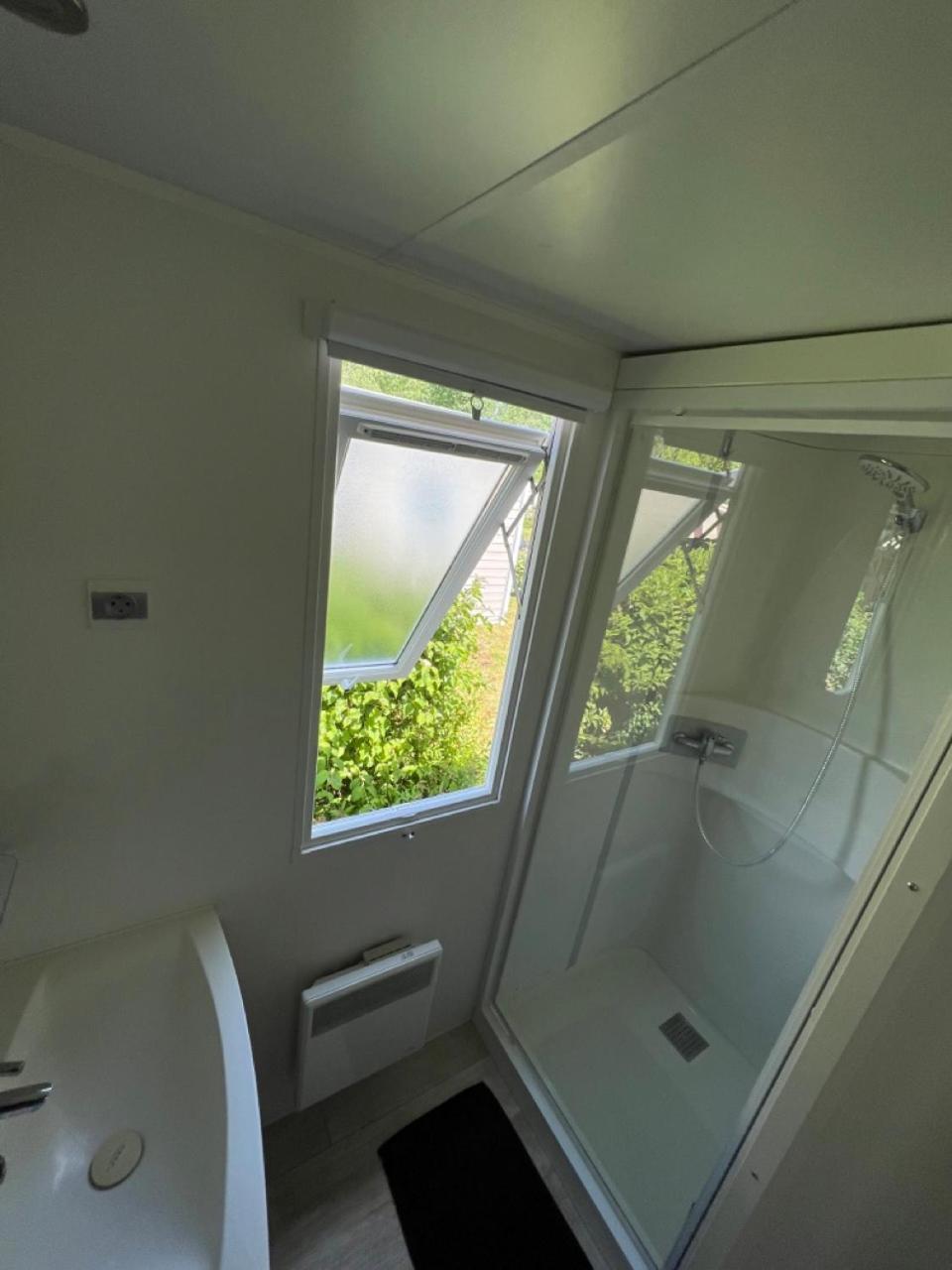 Mobil-Home 4 Etoiles Avec Piscine Proche De Blois อังแซ็ง ภายนอก รูปภาพ